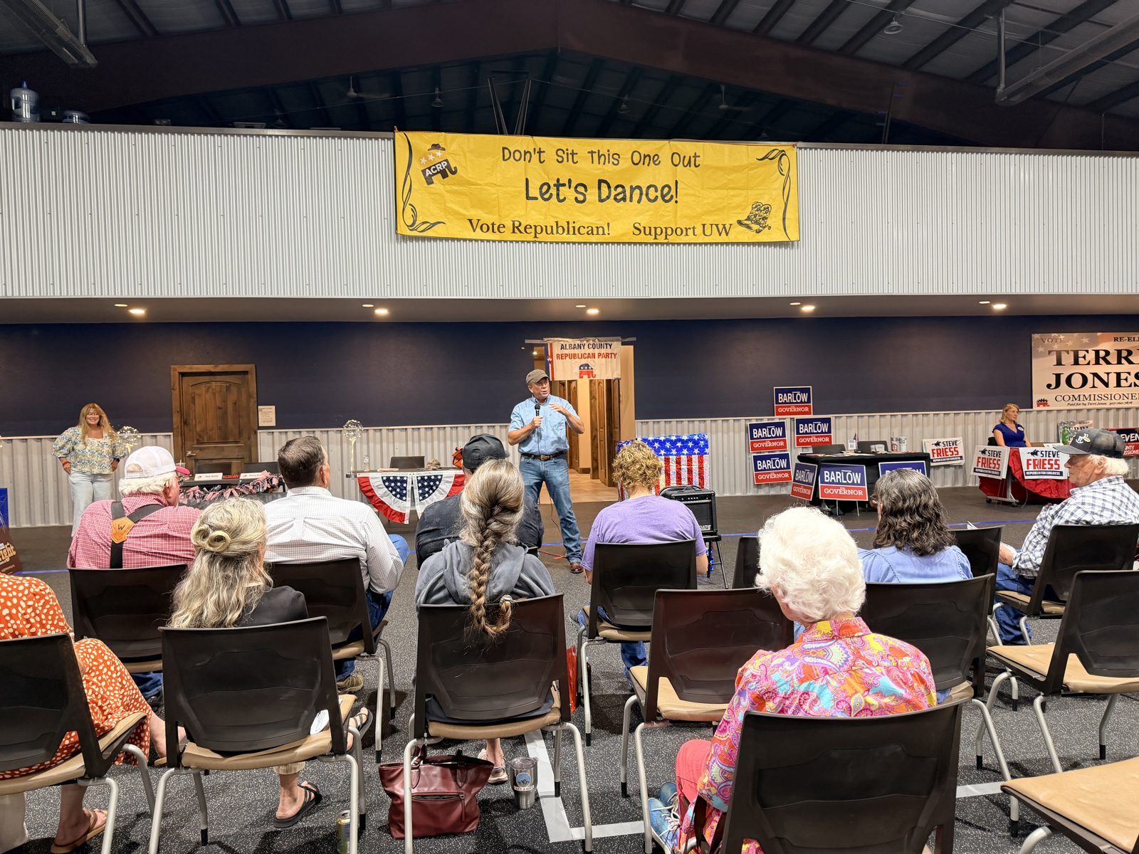 Brent Bien addressing a Wyoming Republican Party gathering